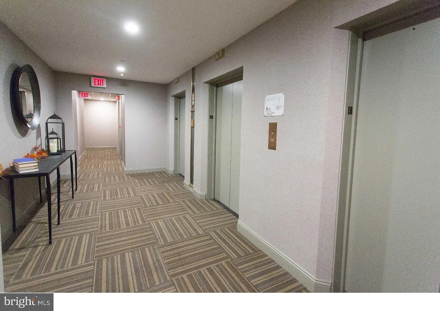 1 bed, 684 sqft, $1,870 — Photo 3