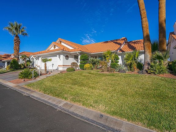 4th image of 150 S Crystal Lakes Dr Unit 38