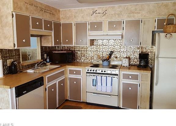 4th image of 101 Snead Dr