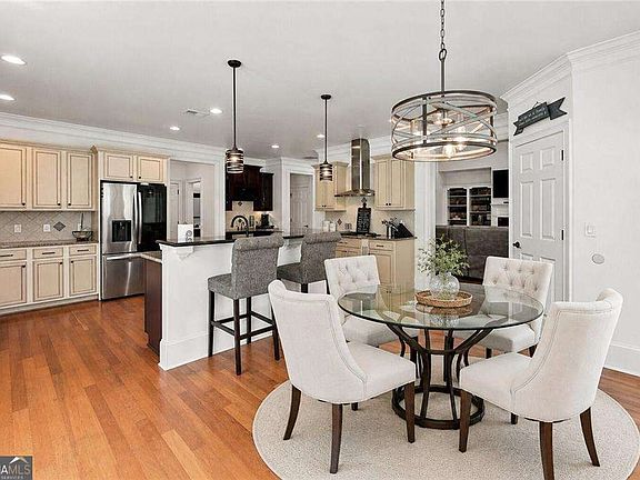5th image of 2265 Venture Dr