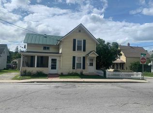 22 Plain St, Barre, VT 05641