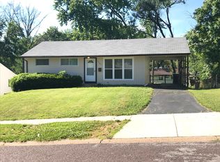 7747 Paddington Dr, Saint Louis, MO