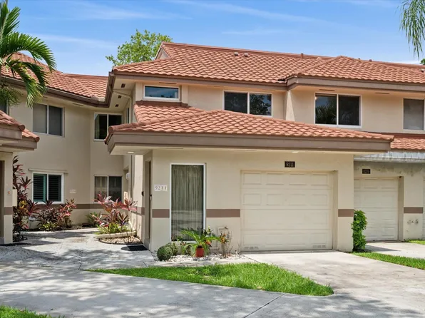 9211 NW 9th Place #2L, Plantation, FL 33324