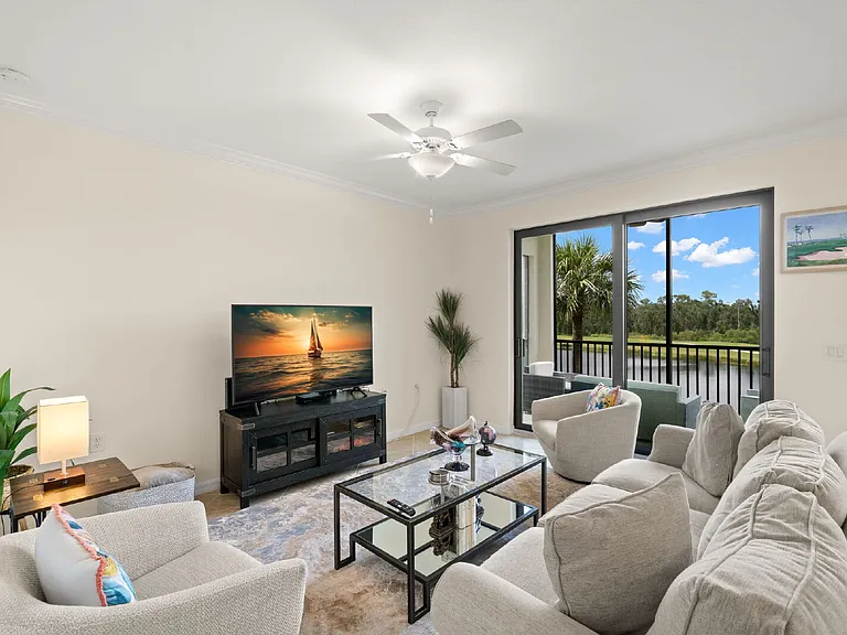 17520 Gawthrop Dr #303 — Photo 4