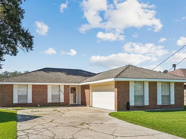 202 6th St, Luling, LA 70070