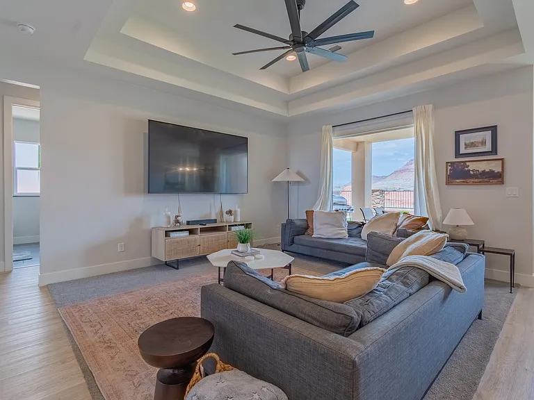 4861 S Resolution Dr — Photo 17