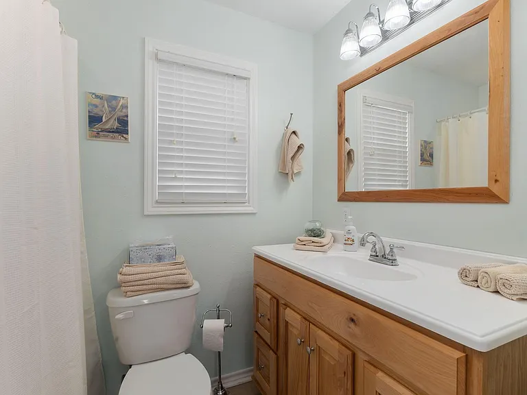 1072 Papenberg Ln — Photo 32