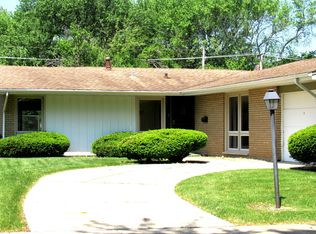 15356 Ann Marie Dr, Oak Forest, IL 60452