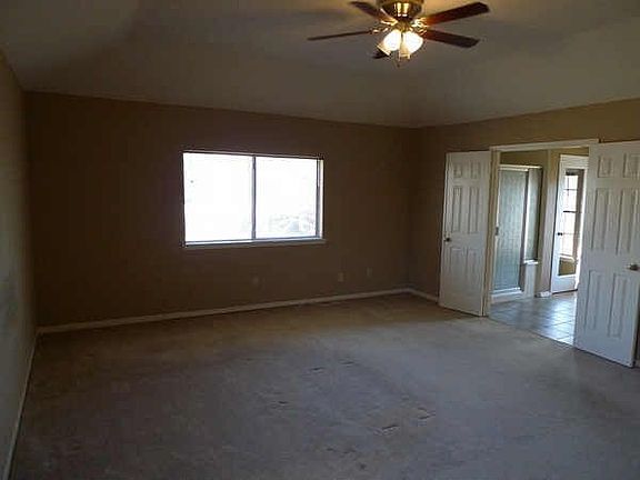 4th image of 1408 Bayou Oak Dr