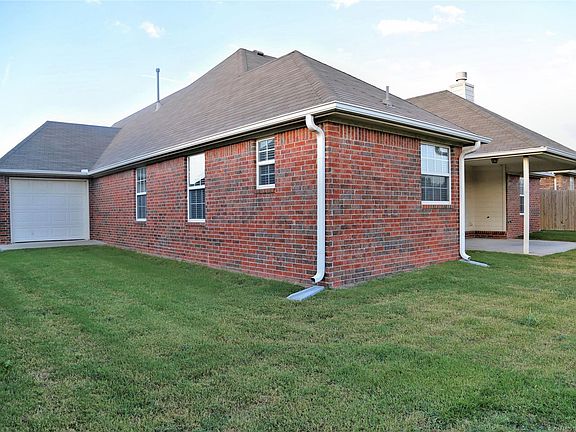 3rd image of 20676 E 31st Pl S