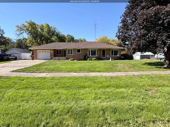 218 N Fulton St, Newell, IA 50568