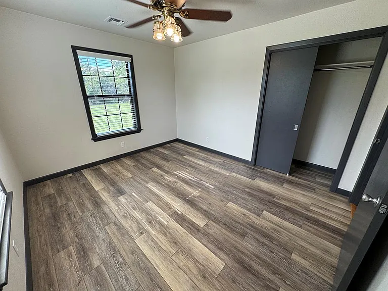 2078 Lower Crabapple Rd — Photo 40