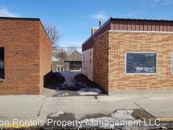 3rd image of 111 N 5 E