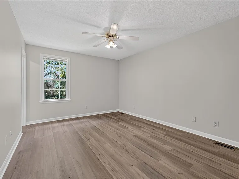3171 Buckhorn Ct — Photo 22