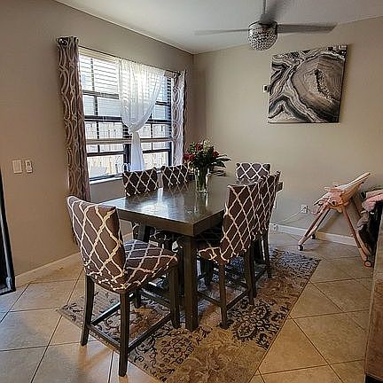 4th image of 9588 Town Parc Cir N
