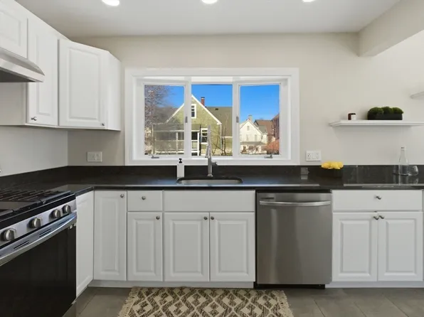 15 S Fairview St #3, Roslindale, MA 02131