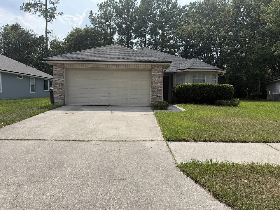 2530 Blackstone Ct