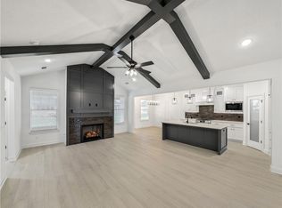 4727 Farmhouse St, Springdale, AR 72762