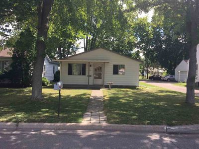 910 S 11th St, Goshen, IN, 46526