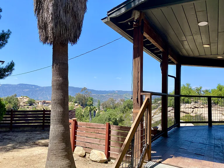 2761 Joan Ln — Photo 75