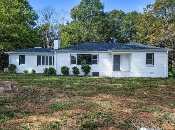 5019 Sylvan Dr, Charlotte, NC 28269