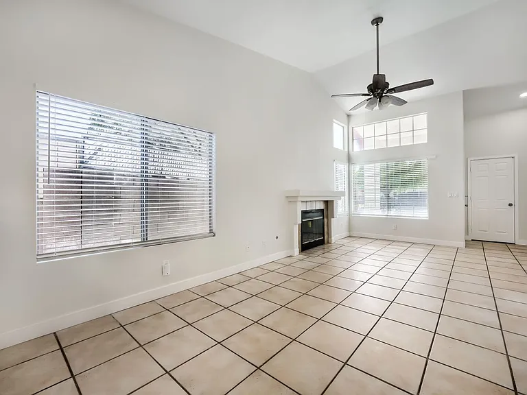 2709 Camphor Tree St — Photo 7