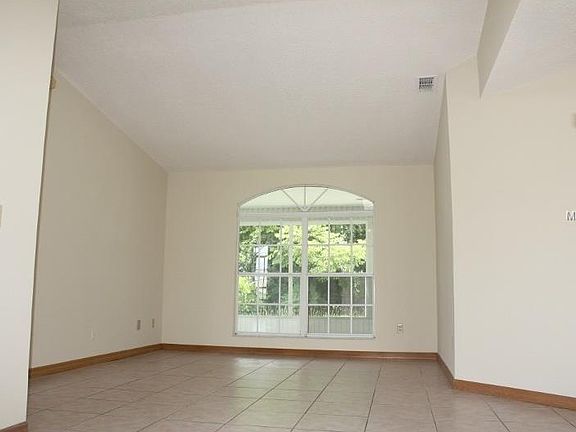 2nd image of 1352 S Seagate Dr