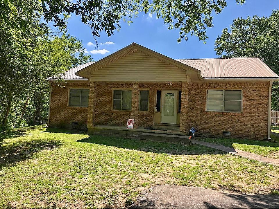 851 Wade St, Arkadelphia, AR 71923 Zillow