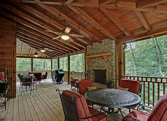 3rd image of 791 Greely Dr