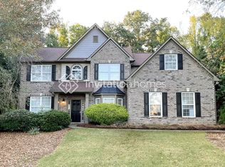 1063 Forest Creek Dr, Canton, GA