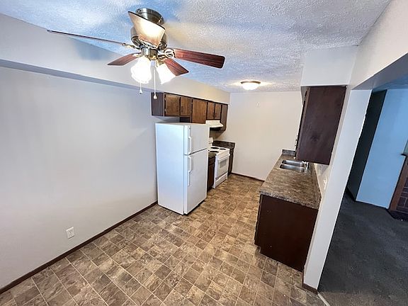 2nd image of 1808 Knox St #17