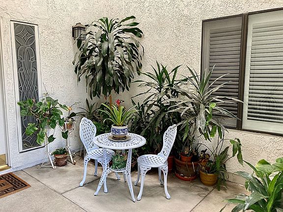 3rd image of 1435 E Lemonwood Dr