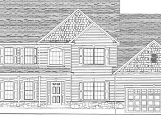 5 Sterling Ridge Rd, Loudonville, NY 12211