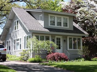 1478 Rosedale Pl, Sylvan Lake, MI 48320