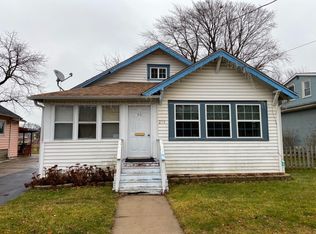 219 S Butrick St, Waukegan, IL 60085