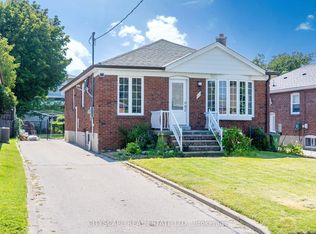 38 Marta Ave, Toronto, ON M1K 1V7