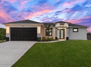 3315 6th St SW, Lehigh Acres, FL 33976