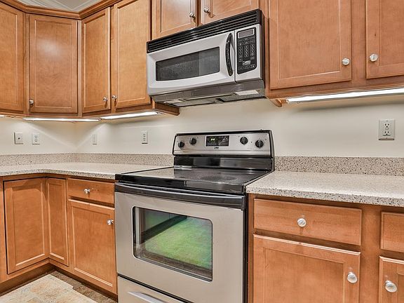 4th image of 4 Henry David Dr Unit 107