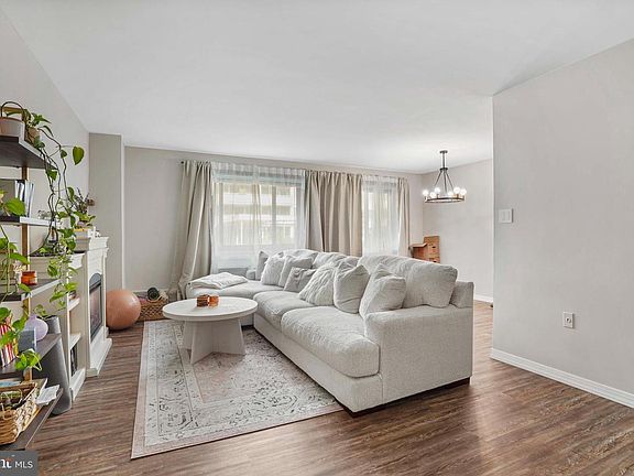 3rd image of 1200 S Arlington Ridge Rd APT 314