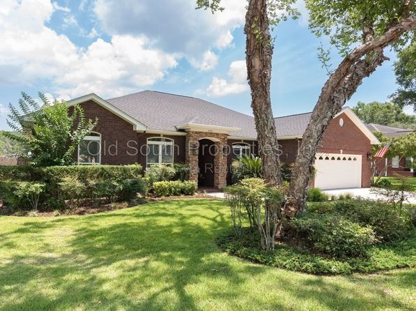 5070 High Pointe Dr