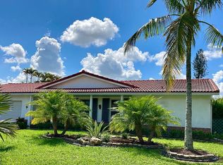 1825 NW 83rd Dr, Coral Springs, FL 33071