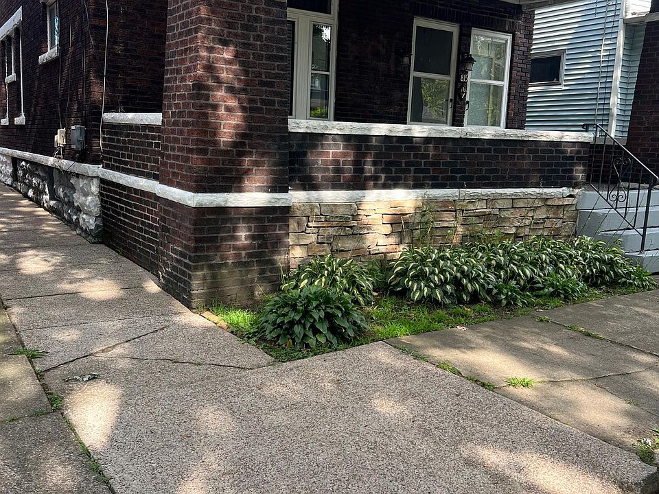1st image of 815 Washington Pl #1
