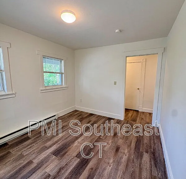 7 Griswold Ct #1 — Photo 3