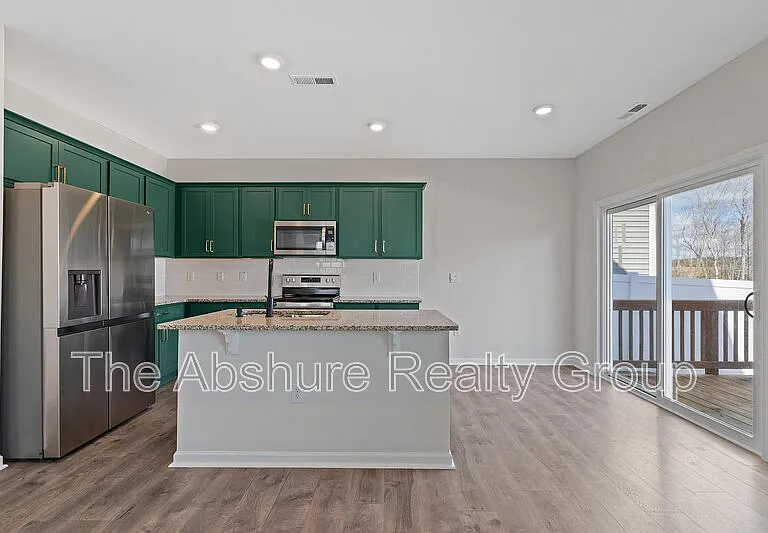 49 River Bank Rd — Photo 15