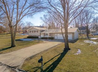 710 3rd Ave, Charles City, IA 50616