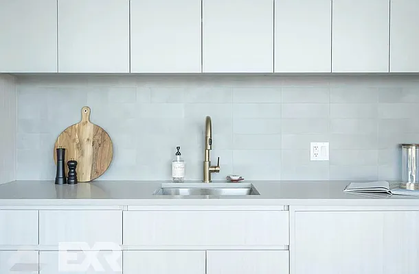 Rented by EXR | media 6