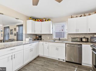 111 Thompson St, Burlington, NJ 08016