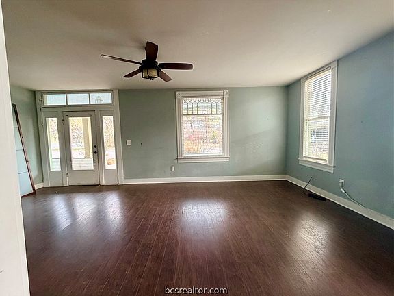 5th image of 236 8th St