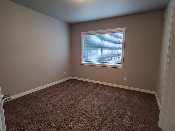 4th image of 1632 51st St S #208