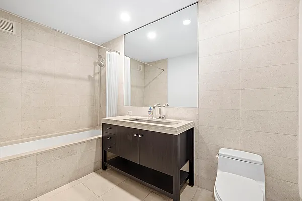 Rented by Corcoran | media 6